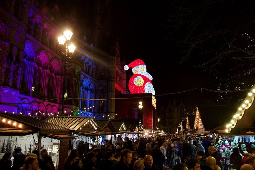 1024px-Manchester_Christmas_Markets_2015_001