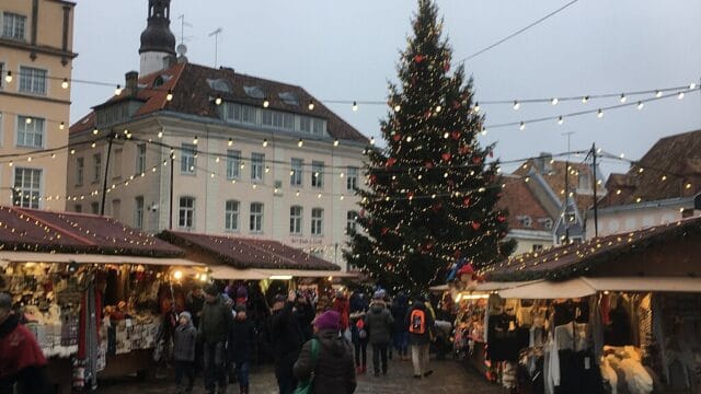 1024px-Tallinn_Christmas_Market_2018